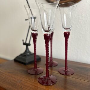 Elegant Red Stemmed Wine Glasses Set